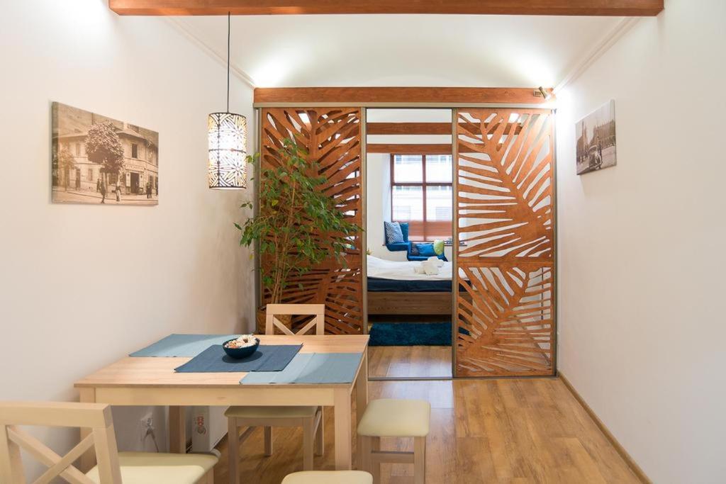 Cozy Studio On Wielopole Street. Krakov Exteriér fotografie